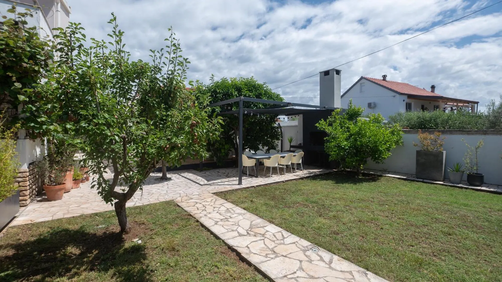 Holiday Home Li-Za Privlaka